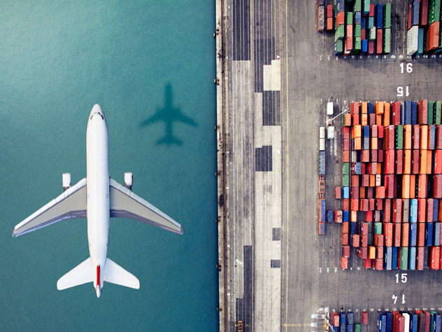 ΚΝ Sea-Air : η ταχύτητα της αερομεταφοράς εμπορευμάτων με την οικονομία της θαλάσσιας μεταφοράς εμπορευμάτων
